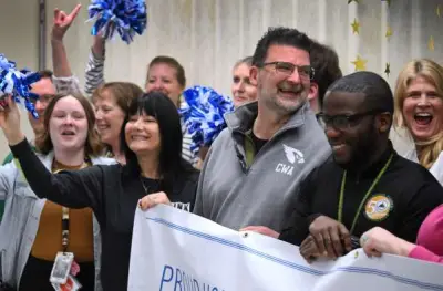 'I didn't see this coming': Wheaton teacher surprised with Golden Apple Award