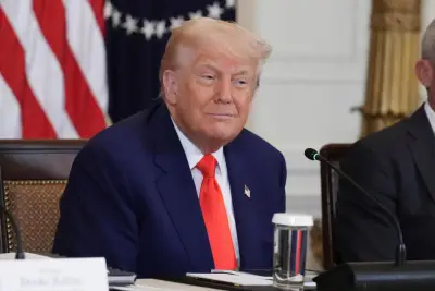 Trump threatens 50% tariffs on EU and 25% penalties on Apple as his trade war intensifies